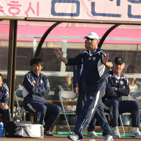 桜スタジアム建設募金団体公式Twitterインタビュー：レヴィー･クルピ氏（３）